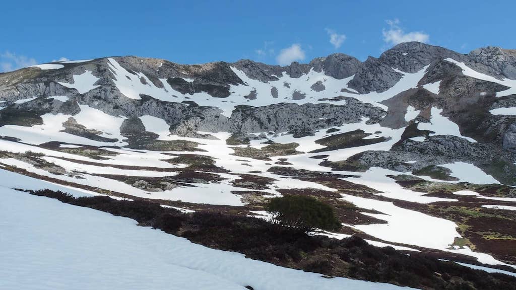 Polos arredores de Pena Chana