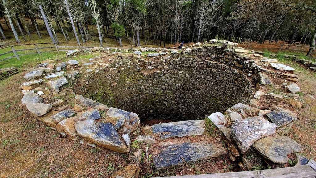 Serra do Candán. Neveiras de Fixó